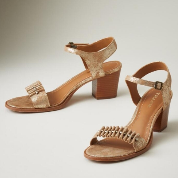 Trask Shoes - 🆕🌿TRASK GOLD SANDALS🌿